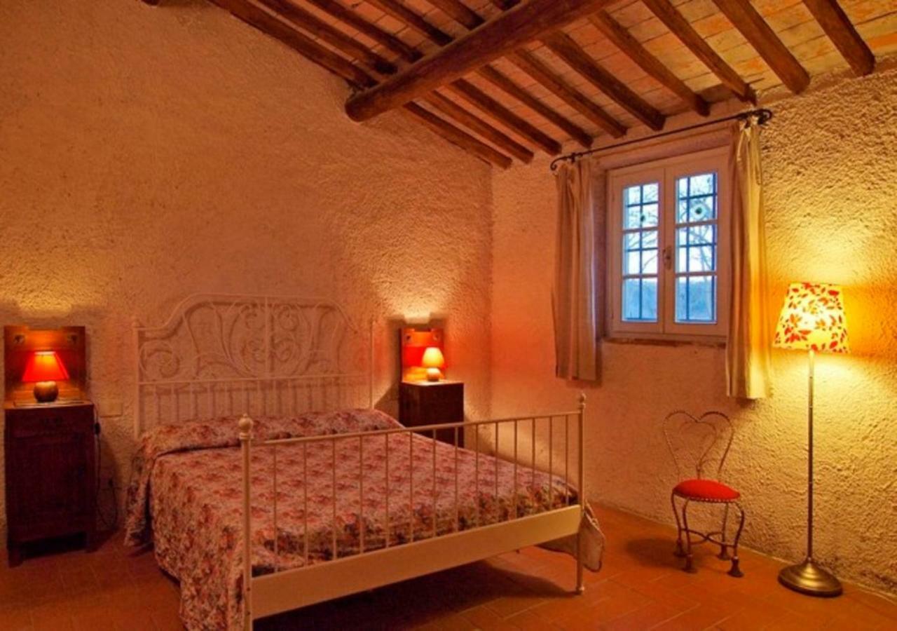 Agriturismo La Moraia Poggibonsi Εξωτερικό φωτογραφία